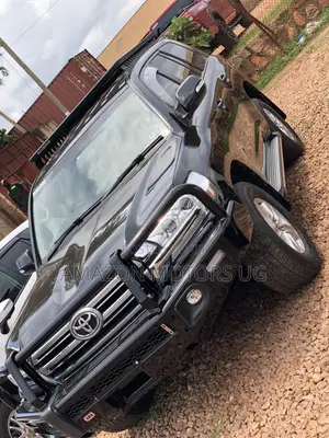 Toyota Land Cruiser 4.5 V8 VXR 2020 Black
