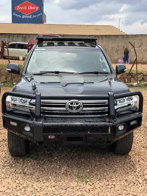 Toyota Land Cruiser 4.5 V8 VXR 2020 Black