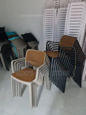 Cafe/Bars/Restaurant/Hotels Plastic Chairs Plastic Chairs