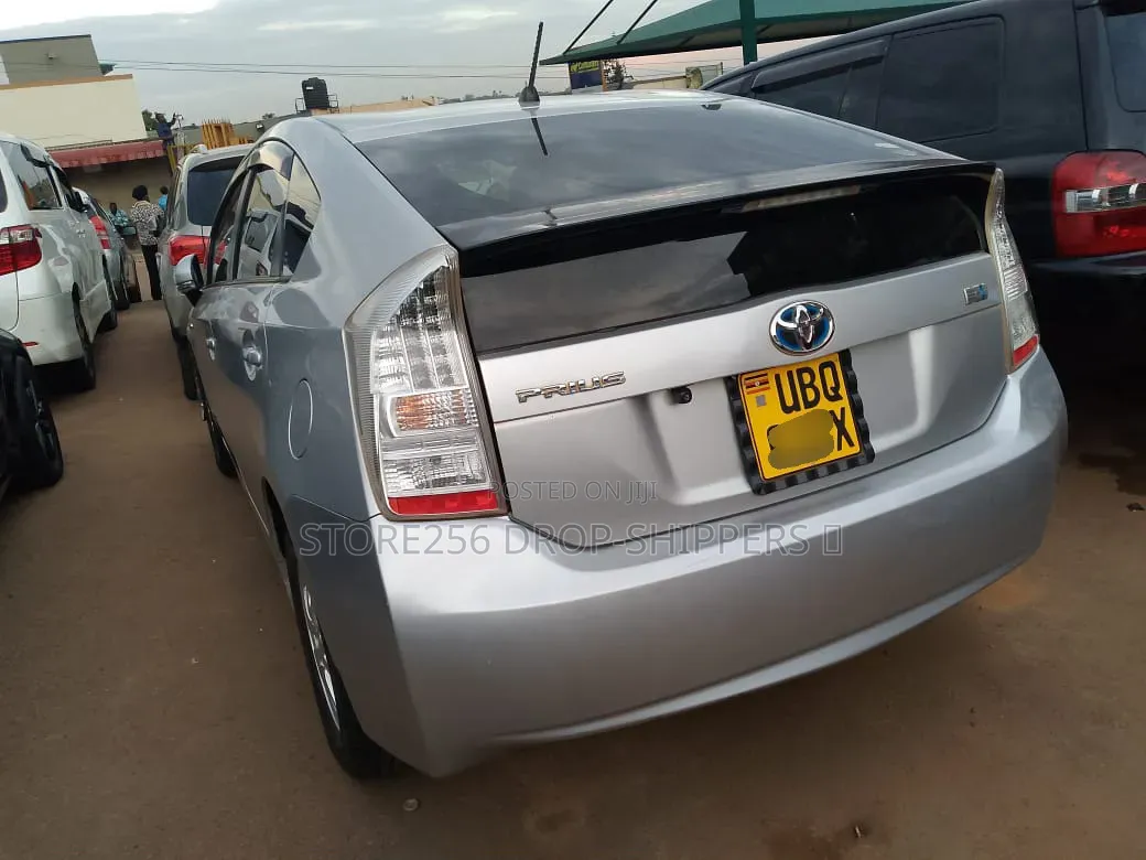 Toyota Prius Liftback 2009 Silver