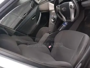 Toyota Prius Liftback 2009 Silver