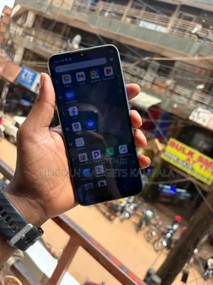 Tecno Spark 30 256 GB White
