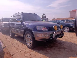 Toyota RAV4 Automatic 2000 Blue