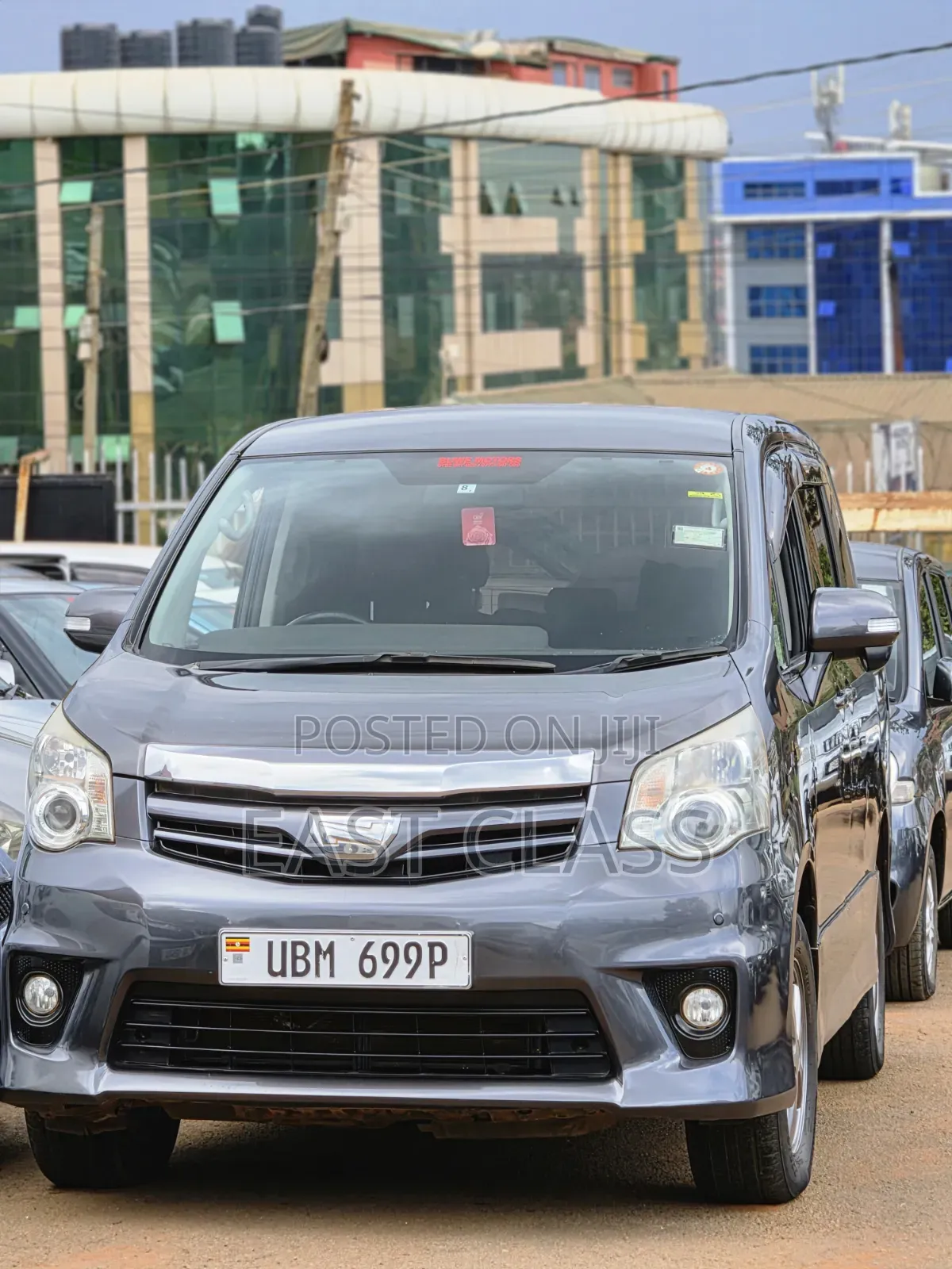 Toyota Noah 2010 Gray