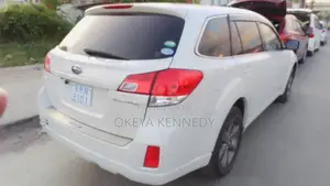 Subaru Outback 2012 White
