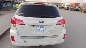 Subaru Outback 2012 White