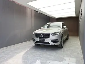 Volvo XC90 T5 Momentum AWD (2.0L 4cyl 8A) 2017 Beige
