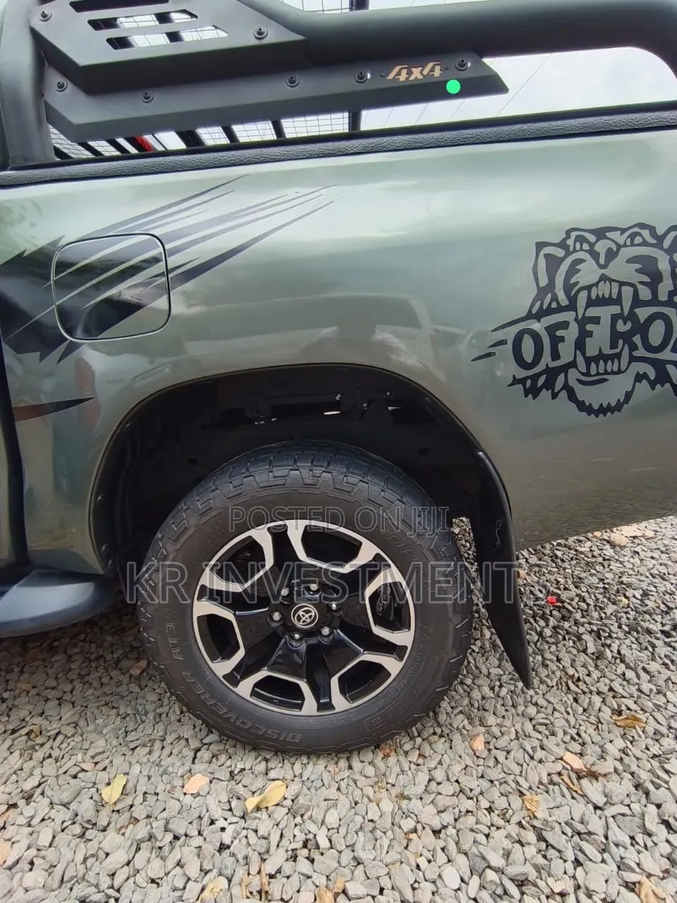 Toyota Hilux Revo Double Cab Deisel 2.8 AWD 2021 Green