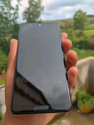 Sharp Aquos sense5G 64 GB Black