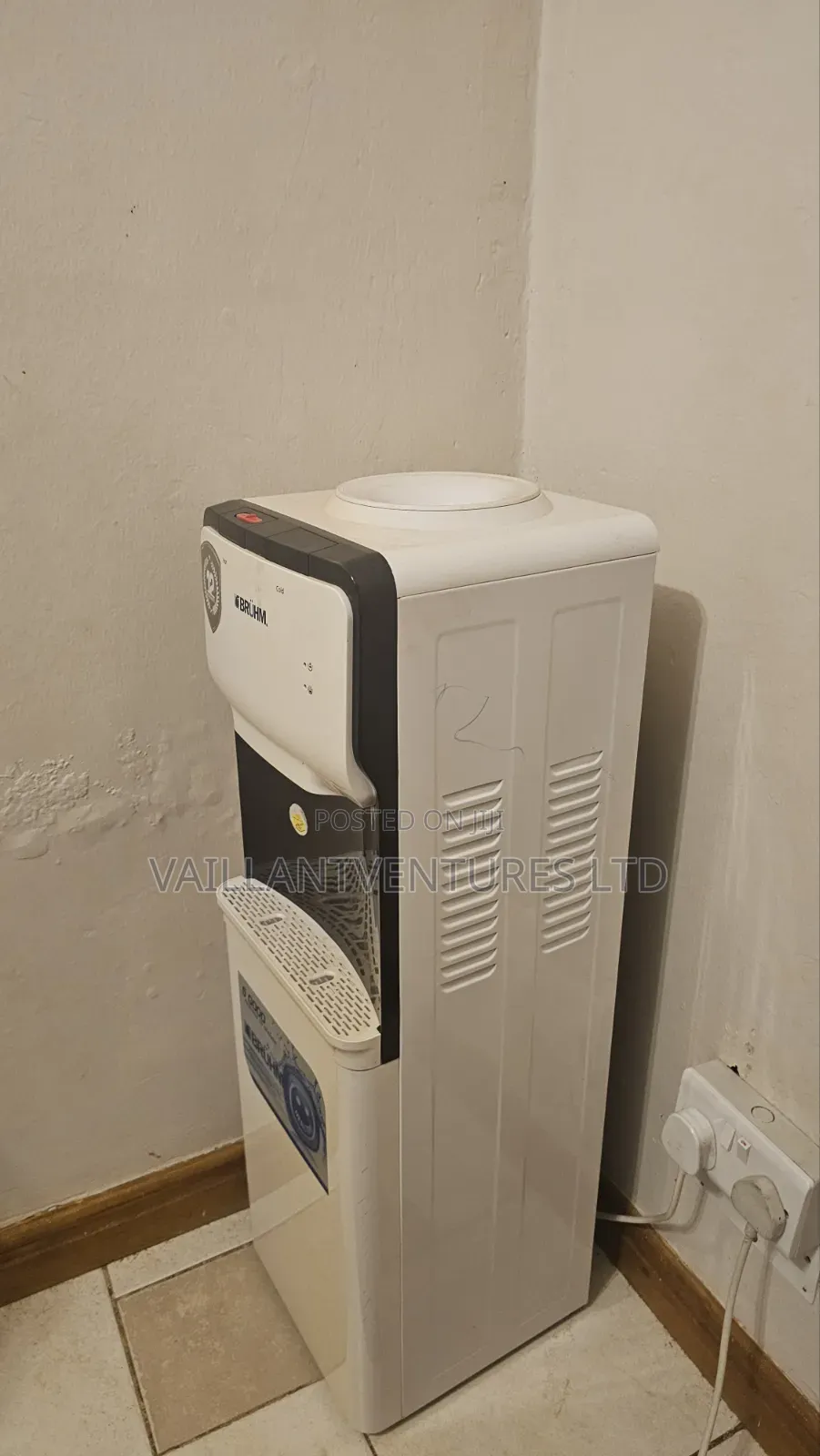 Water Dispenser- Bruhm - Used