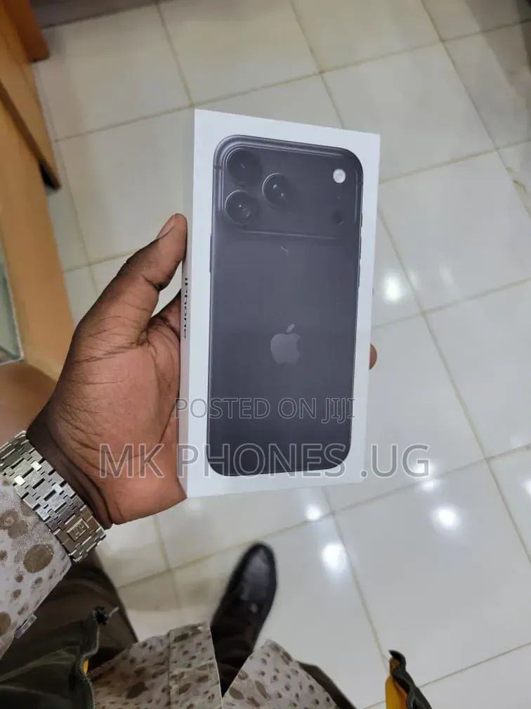 New Apple iPhone 18 Pro Max 256 GB Black