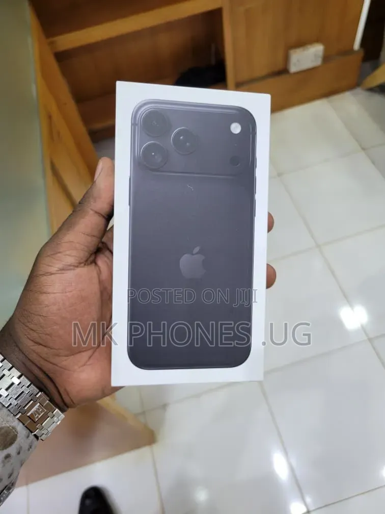 New Apple iPhone 18 Pro Max 256 GB Black