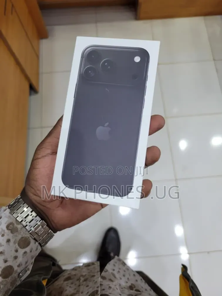 New Apple iPhone 18 Pro Max 256 GB Black