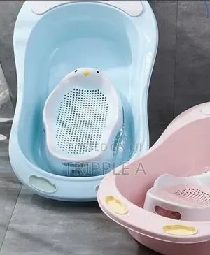 Peach Penguin Bath Support