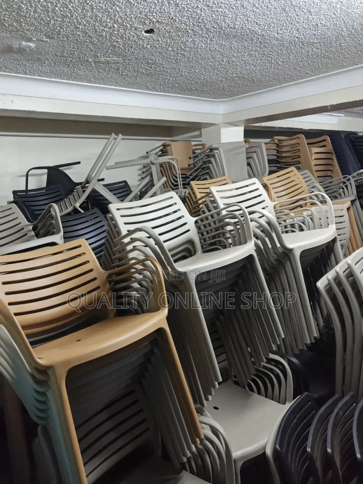 Monopolistic Plastic Chairs Plastic Chairs