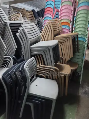 Smoothie Plastic Chairs Plastic Chairs