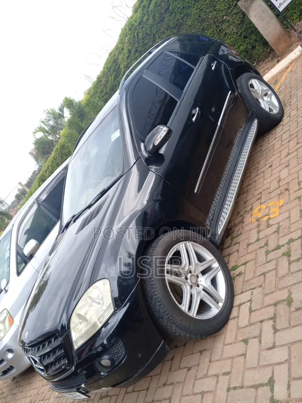 Mercedes-Benz E300 2006 Black
