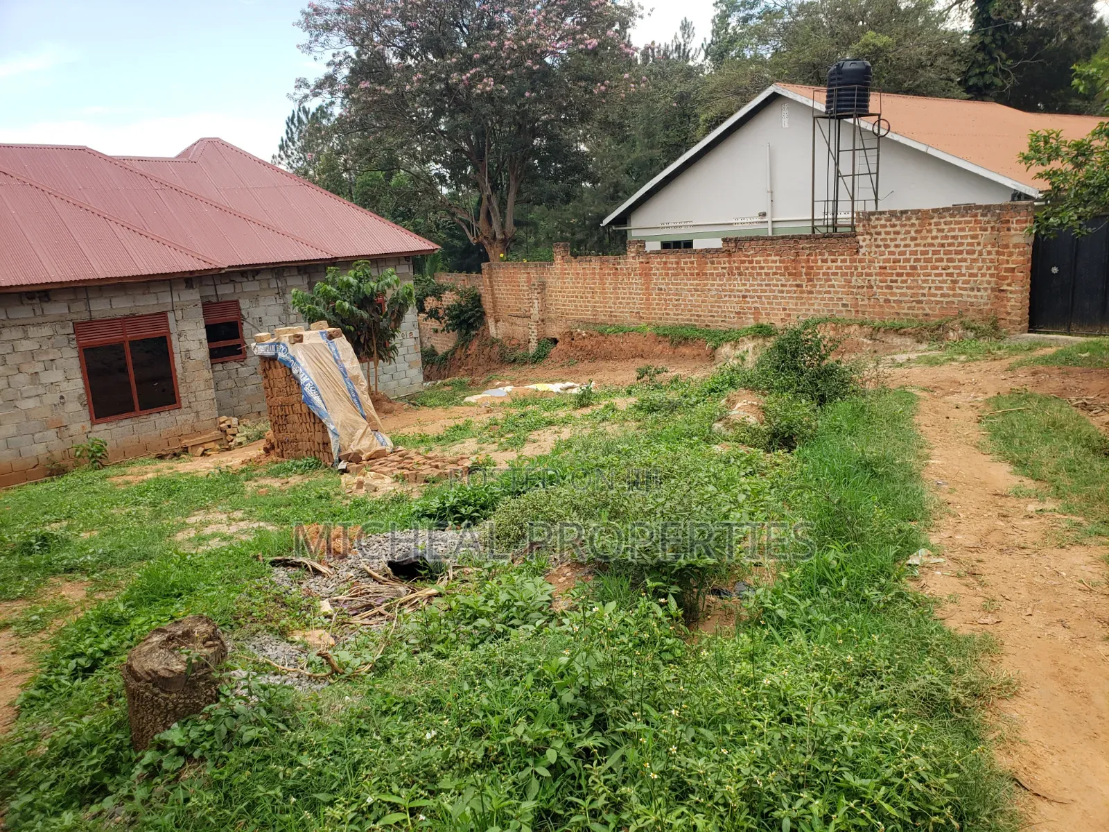 35ft by 50ft for Sell Mpelerwe Kitezi 17m Agreement
