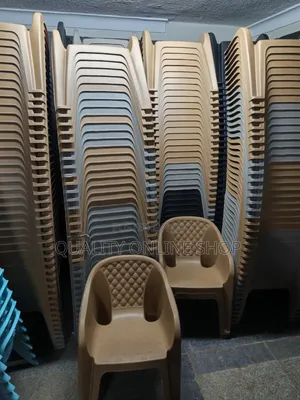 Chroma Sofa Plastic Chairs Plastic Chairs