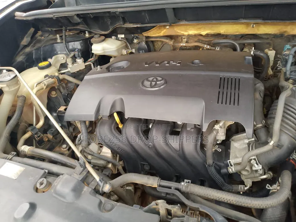 Toyota Corolla Rumion Hatchback 1.5 FWD 2010 Black