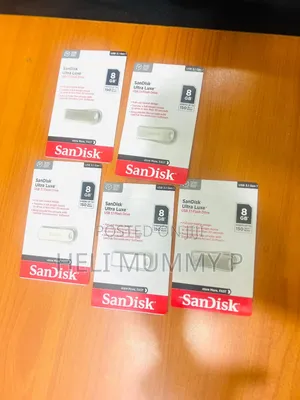 8GB SanDisk Ultra Luxe USB 3.1 Gen 1 Flash Drive