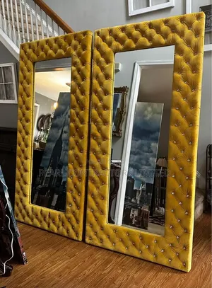 Dressing Mirrors/Chesterfield Panel Dressing Mirrors