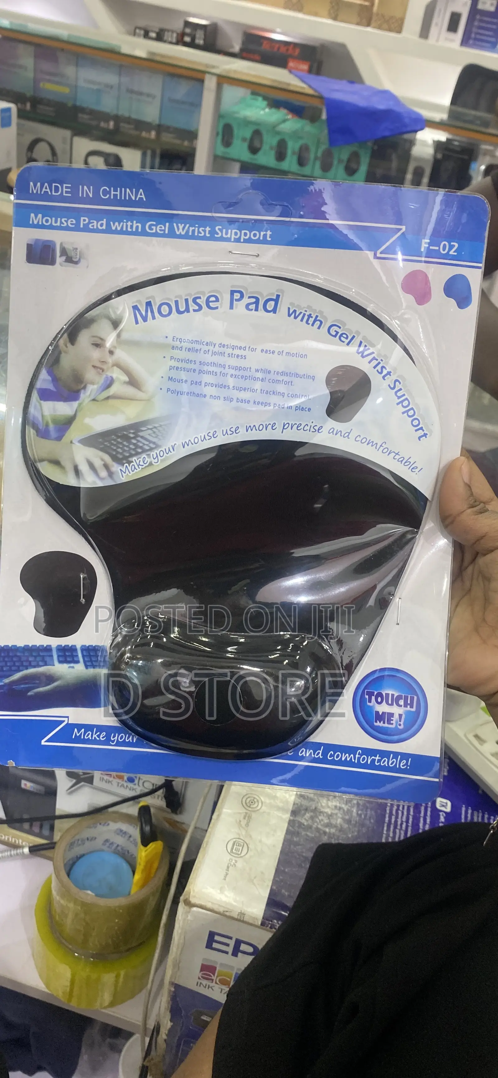Mouse Pad With Gel Wrist Support