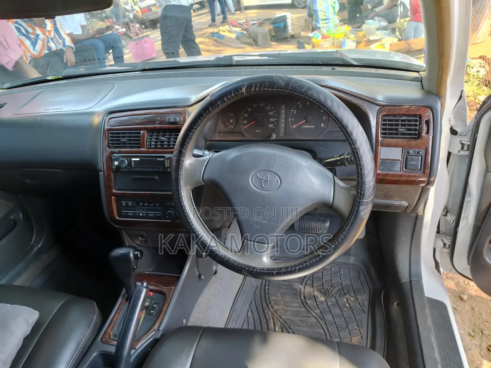 Toyota Carina 2001 White