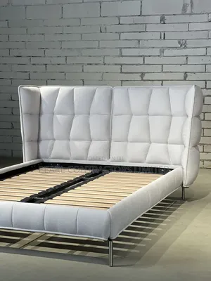Beds/Vinetti Dressed Beds in Any or Size Colour From 1,500,000/-