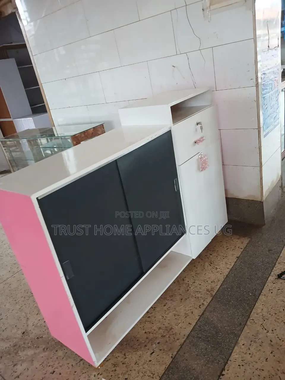 5 Ft Pink Display Counter