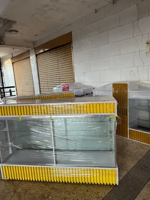 Yellow 5 Ft Display Counter