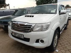 Toyota Hilux 3.0 D-4D 4x4 2014 White