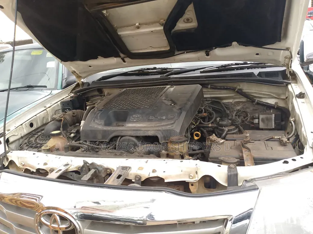 Toyota Hilux 3.0 D-4D 4x4 2014 White