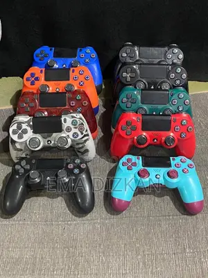 PlayStation 4 Gaming Pads