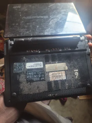 Laptop Acer Aspire 1 4GB Intel Celeron HDD 250GB