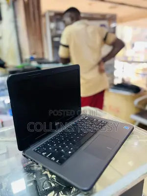 Laptop Dell Latitude 3300 4GB Intel Celeron SSD 128GB