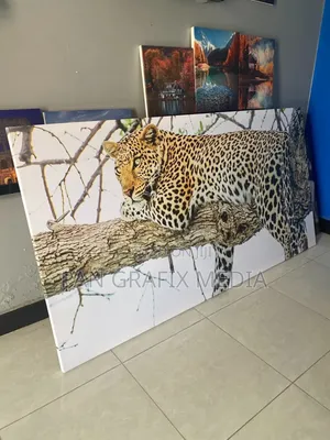 Wall Hangings/Customized Wall Art Pieces