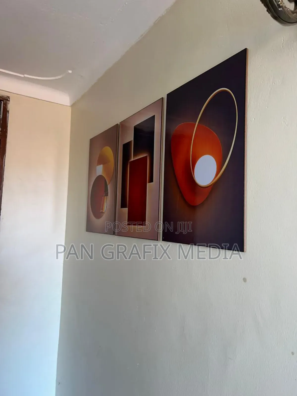Wall Hangings/Customized Wall Art Pieces