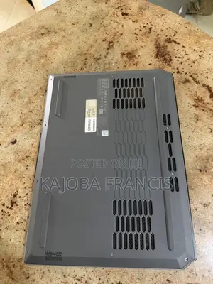 Laptop Lenovo LOQ 15IRH8 16GB Intel Core i7 SSD 512GB
