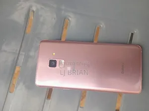 New Mobile Phone 32 GB Gold