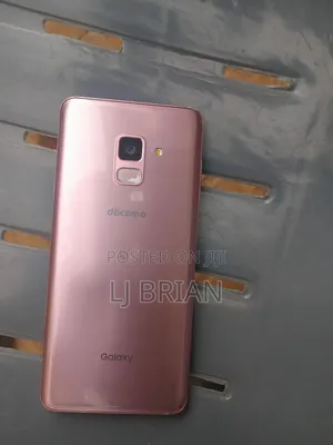 New Mobile Phone 32 GB Gold