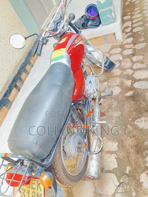 Bajaj Boxer 100 2019 Red