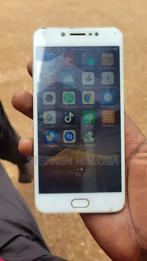 Vivo Y67 32 GB Bronze