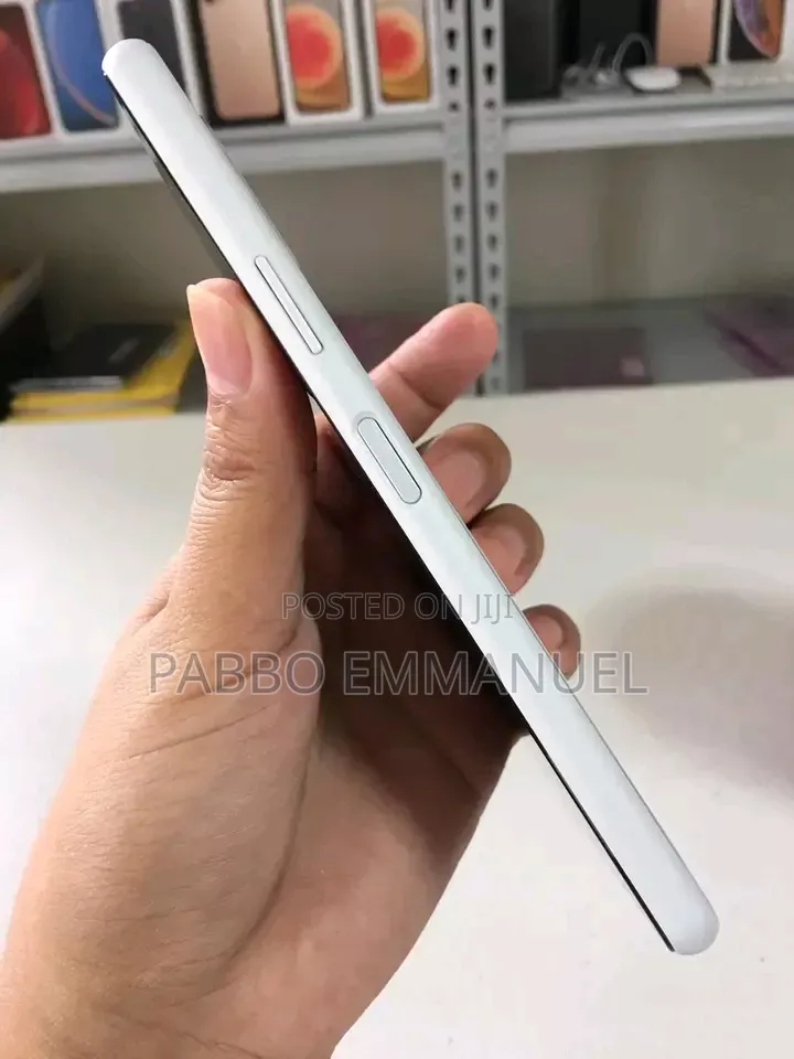 Sony Xperia 10 II 64 GB White