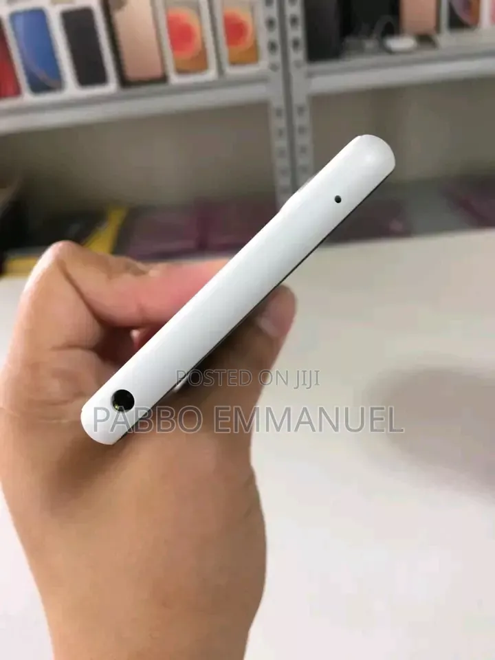 Sony Xperia 10 II 64 GB White