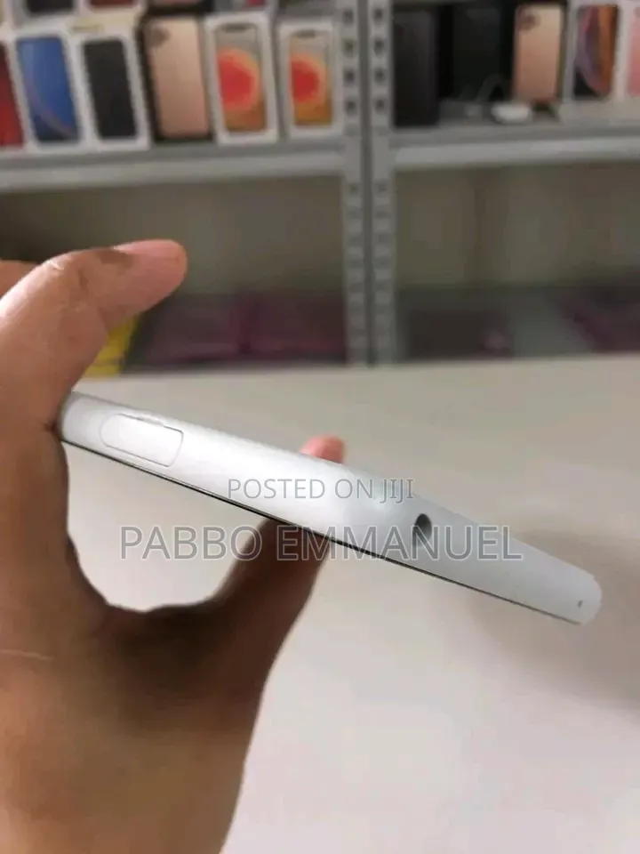 Sony Xperia 10 II 64 GB White