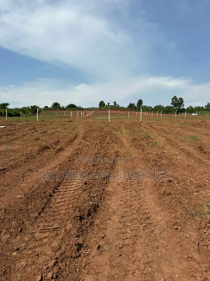 50ft by 100ft for Sell Gayaza Busukuma at 43m
