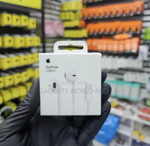 Original Apple EarPods (UK)