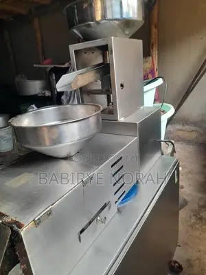 Groundnuts,simsim Oil Press With Filter