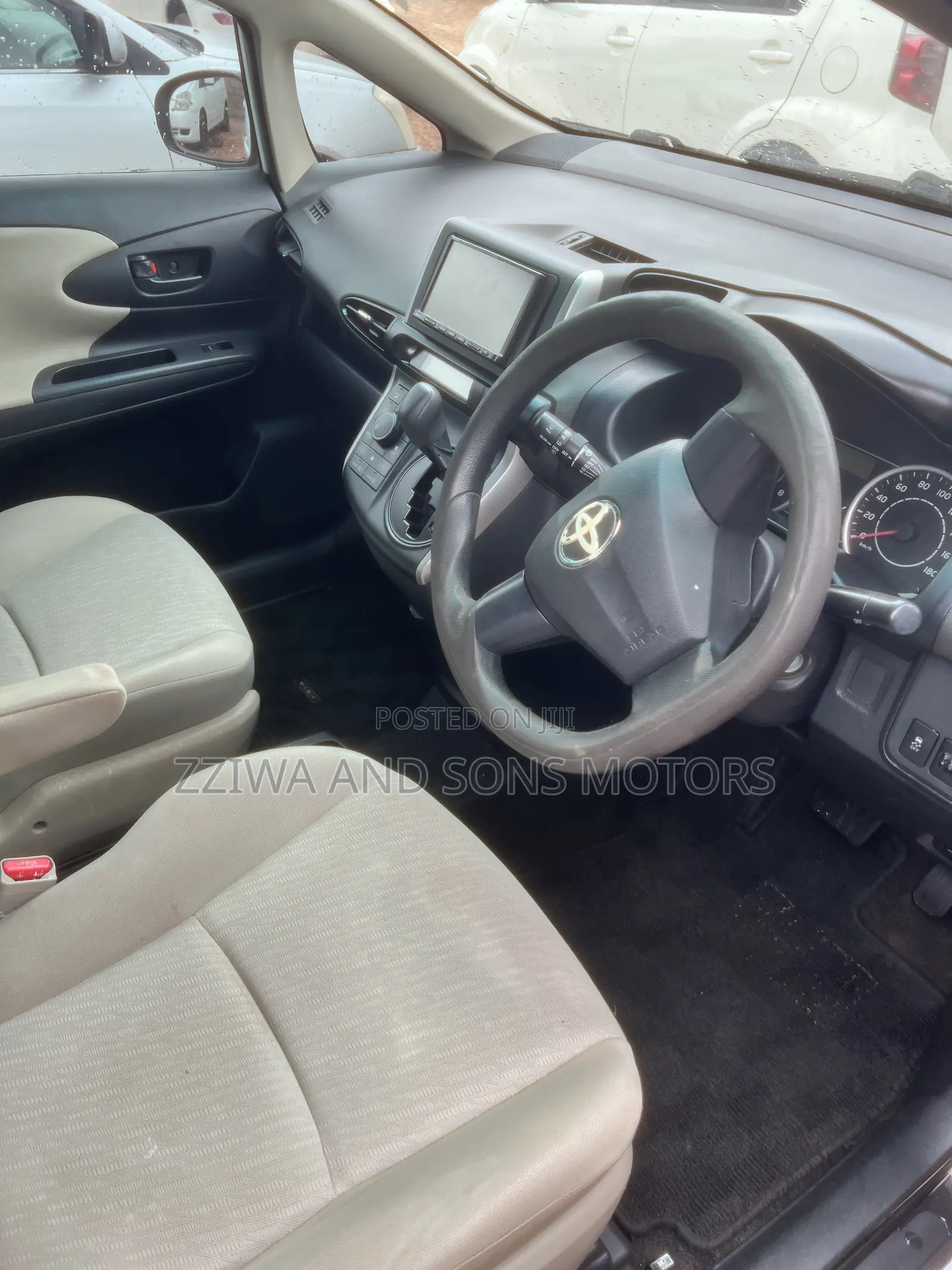 Toyota Wish 2013 White